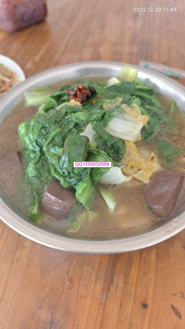 那碗热汤里的烟火温情-神人佛8客